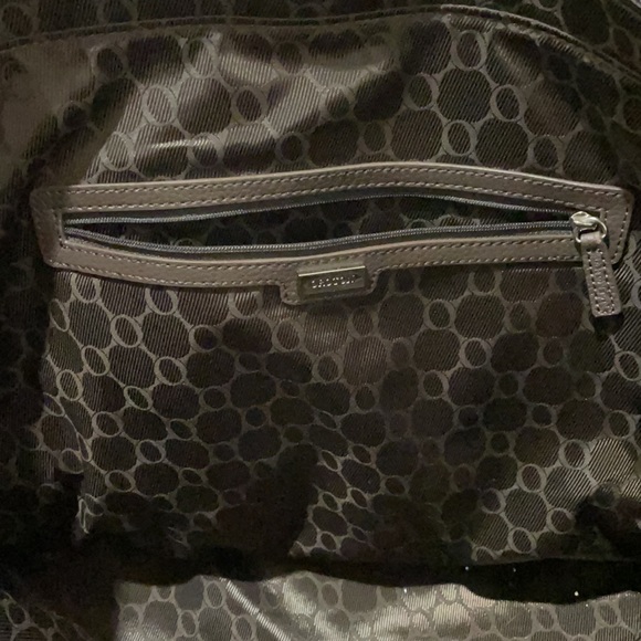 brown leather oroton handbag - Picture 7 of 8